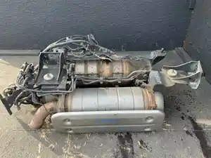 Used 2019 Hino 195 Diesel Particulate Filter (DPF) (Stock #P-36803)) Part Image