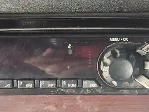 Used 2019 Western Star 5700 Radio (Stock #P-42369)) Part Image