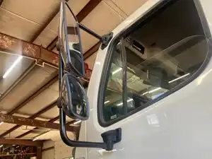 Used 2020 Freightliner M2 112 Medium Duty Side View Mirror (Stock #P-31019)) Part Image