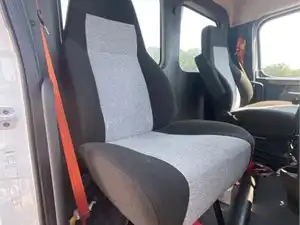 Used 2021 Freightliner Cascadia 116 Day Cab Seat (Stock #P-31412)) Part Image