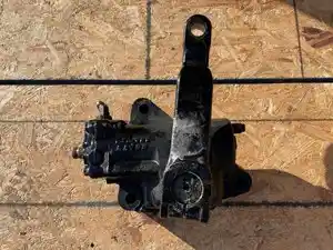 Core 2022 TRW/Ross Steering Gear (Stock #P-61995)) Part Image