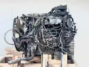Core Isuzu 4HK1-TC Engine Core (Stock #P-101770)) Part Image