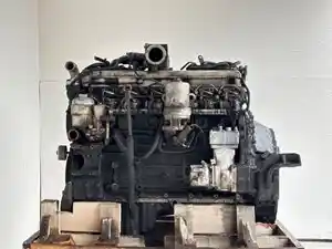 Core Mercedes OM926LA Engine Core (Stock #P-111123)) Part Image