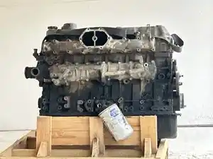 Core Mitsubishi 6D16-3AT3 Engine Core (Stock #P-100421)) Part Image