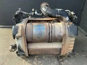 Used 2016 Freightliner Cascadia 125 Diesel Particulate Filter (DPF) (Stock #P-42669)) Part Image