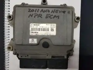 Used Isuzu 4HK1TC (5.2L) ECM (Stock #P-31804)) Part Image