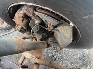 Used Stud Pilot / Budd Front Wheel End, Spoke & Hub (Stock #P-12209)) Part Image