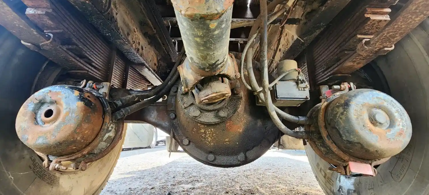 Used 1982 Eaton 23 A Axle, Complete Rear for sale North East Maryland