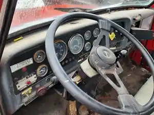 Used 1983 GMC Brigadier Dash Ass'y (Stock #P-98860)) Part Image