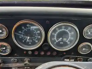 Used 1983 GMC Brigadier Instrument Cluster (Stock #P-98852)) Part Image