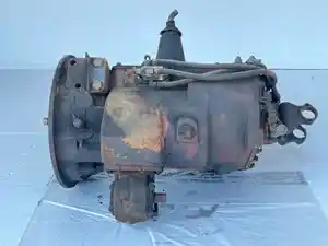 Used 1984 Eaton/Fuller RTF11609A Transmission Assy (Stock #P-77367)) Part Image