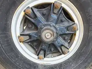 Used 1987 Ford LTS8000 Spindle/Knuckle (Stock #P-64993)) Part Image