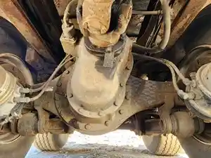 Used 1987 Meritor/Rockwell QD 100NX 247 Complete Axle-Front Rear (Stock #P-64998)) Part Image