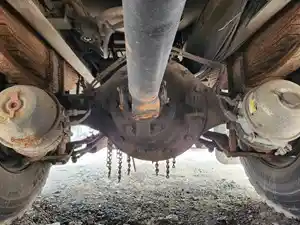 Used 1988 Eaton 23070S Axle, Complete Rear (Stock #P-110835)) Part Image