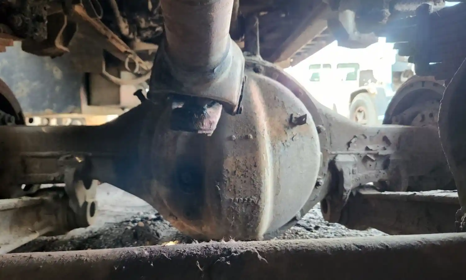 Used, Recycled, New, and Aftermarket Heavy Duty Truck Parts