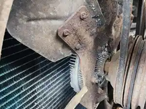 Used 1988 GM/Chev (HD) V8, 6.0L Fan (Stock #P-111105)) Part Image