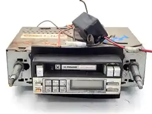 Used 1988 GMC C6000 Radio (Stock #P-21707)) Part Image