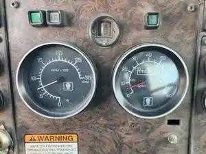 Used 1988 Kenworth T800 Instrument Cluster (Stock #P-104520)) Part Image