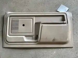 Used 1989 Ford F800 Door (Stock #P-498378)) Part Image