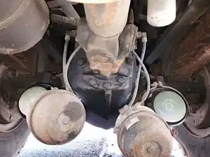 Used 1989 Mack CRD151 Axle, Complete Rear (Stock #P-500119)) Part Image