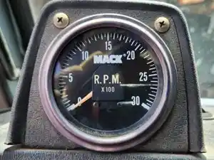 Used 1989 Mack MC688FC Cab Gauge (Stock #P-500198)) Part Image