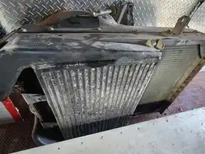 Used 1989 Mack MC688FC Radiator (Stock #P-500147)) Part Image