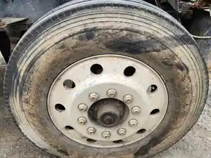Used 1990 Western Star 4900 Spindle/Knuckle (Stock #P-80398)) Part Image