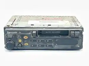 Used 1992 Freightliner FLD120 Radio (Stock #P-82923)) Part Image