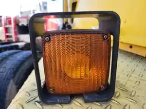Used 1993 International F-5070 Light (Stock #P-78772)) Part Image