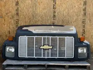 Used 1994 Chevrolet C60 Kodiak Hood (Stock #P-18314)) Part Image