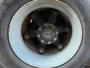 Used 1994 HUB PILOT NA Hub (Stock #P-64137)) Part Image