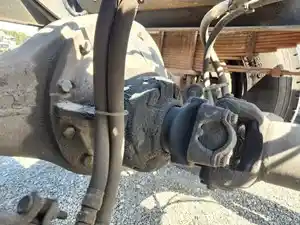 Used 1995 Eaton 21065S Rear Rear (Tandem Rear or Single) Image