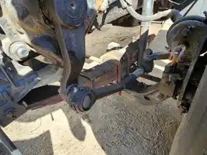 Used 1995 Ford F800 Front Leaf & Spring (Stock #P-75390)) Part Image