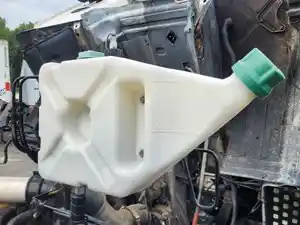 Used 1995 Volvo FE Radiator Overflow Bottle (Stock #P-506582)) Part Image