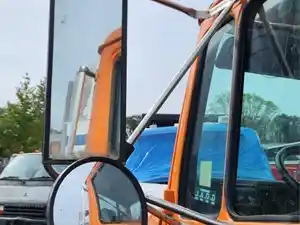 Used 1996 Freightliner FL70 Side View Mirror (Stock #P-112076)) Part Image