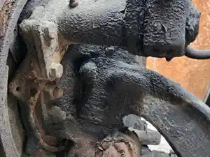 Used 1996 Freightliner FL70 Spindle/Knuckle (Stock #P-112009)) Part Image