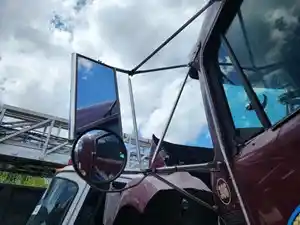 Used 1996 Kenworth T800 Side View Mirror Image