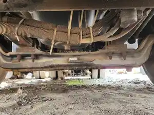 Used 1996 Spartan Metro Star Front Axle, Complete Image