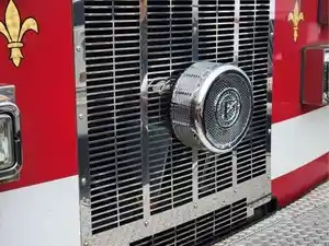 Used 1996 Sutphen Fire Truck Grille (Stock #P-56023)) Part Image