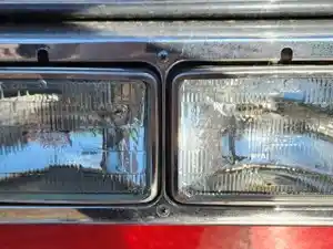 Used 1997 E-One Fire Truck Headlamp Assy (Stock #P-101788)) Part Image
