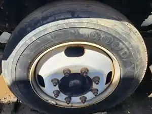 Used 1997 Ford F700 Spindle/Knuckle (Stock #P-79488)) Part Image