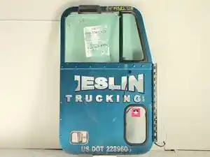 Used 1997 Freightliner FLD112SD Door (Stock #P-14322)) Part Image