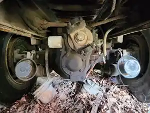 Used 1997 Meritor/Rockwell RT44-145 Complete Axle-Front Rear (Stock #P-110420)) Part Image