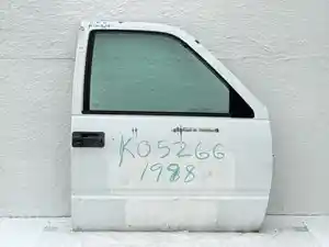 Used 1998 GMC C7500 Door (Stock #P-70329)) Part Image