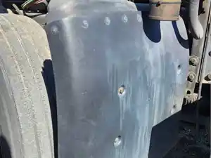 Used 1998 GMC T7500 Fender Extension (Stock #P-506756)) Part Image