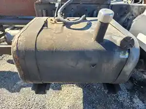 Used 1998 GMC T7500 Fuel Tank (Stock #P-506714)) Part Image
