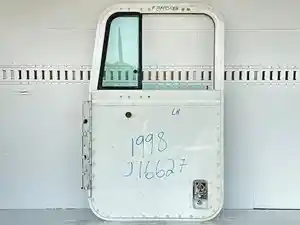 Used 1998 International 9400 Door (Stock #P-39973)) Part Image