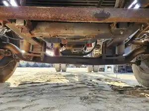 Used 1998 Isuzu FTR Front Axle, Complete (Stock #P-106539)) Part Image