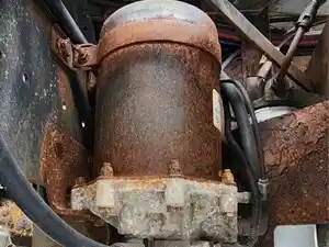 Used 1999 Chevrolet C7500 Air Dryer (Stock #P-68794)) Part Image