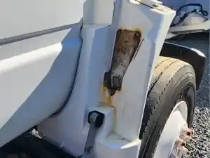 Used 1999 Chevrolet C7500 Fender Extension (Stock #P-68805)) Part Image